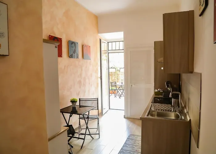 Cinemovie Bed & Breakfast Rome
