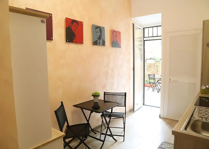 Cinemovie Bed & Breakfast 4*